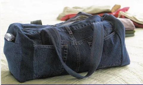 DIY Gym Bag from Recycled Sportswear Guide